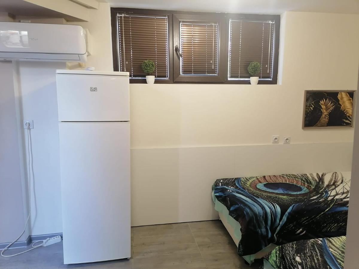 Appartement Апартамемт 3 Места С Кухня С Дворче à Vratsa Extérieur photo
